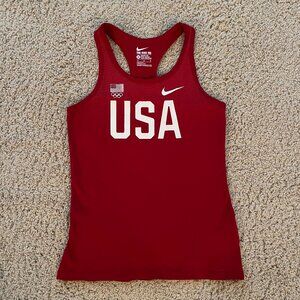 Nike Girls USA fitted tank top, Red color, Kids Medium size, Used